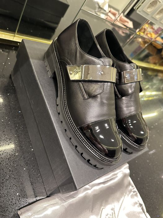 Pantofi Giuseppe Zanotti din piele