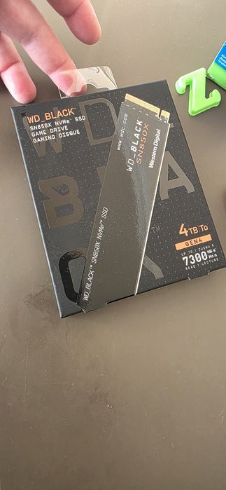 4TB Western Digital Black SN850X SSD