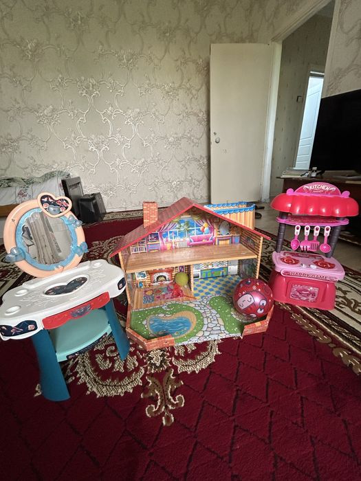 Игрушки доя девочек