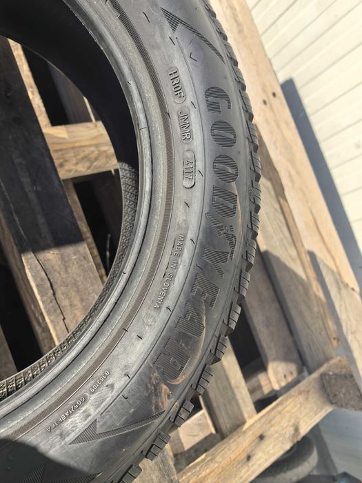 205/55/16 Гудиър ДОТ 2017 г - Само 1 брой гума