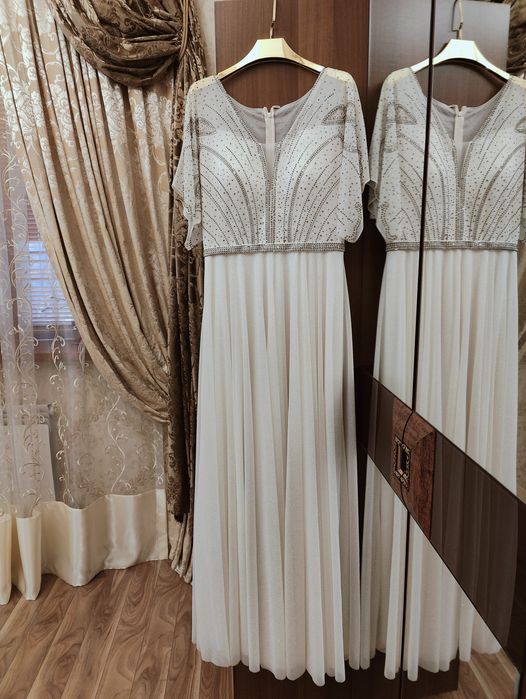 Вечернее платье женское