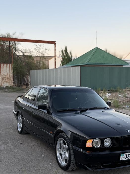 Продам BMW e34 1991 люкс