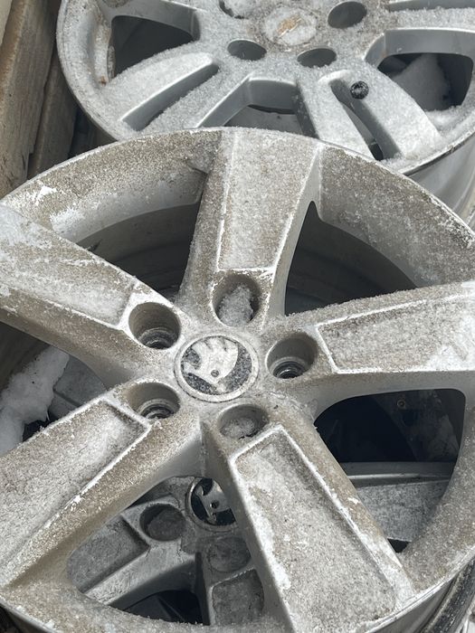 Шкода рапид по запчастям