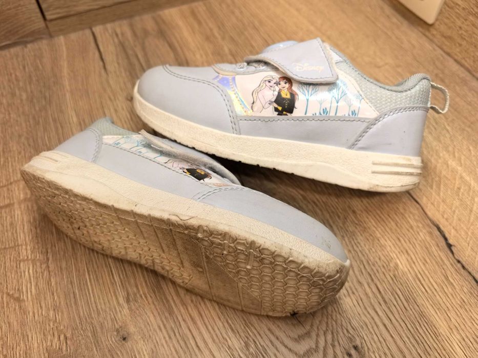 Светещи маратонки за момиченце LC Waikiki Frozen