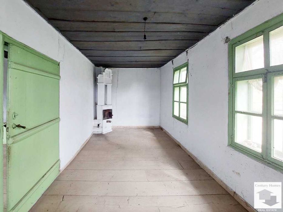 140337 Уникален имот с 5 дка двор и две къщи в с. Паскалевец