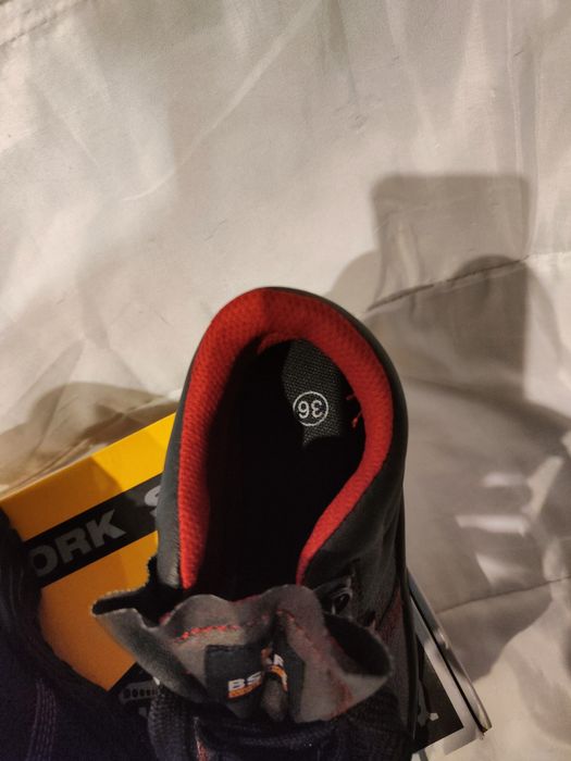 Работни дамски обувки