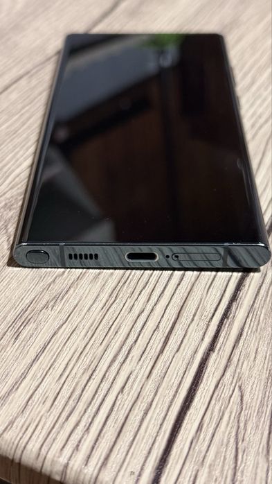 Vand Samsung Galaxy S22 Ultra