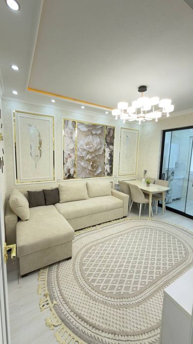 Продаётся квартира Чиланзар 2 квартал 2в3/4/4 зеркалка