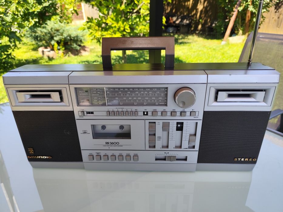 Radiocasetofon Grunding RR 3600 , Panasonic rx-Ds 45 și Rx Ds 28
