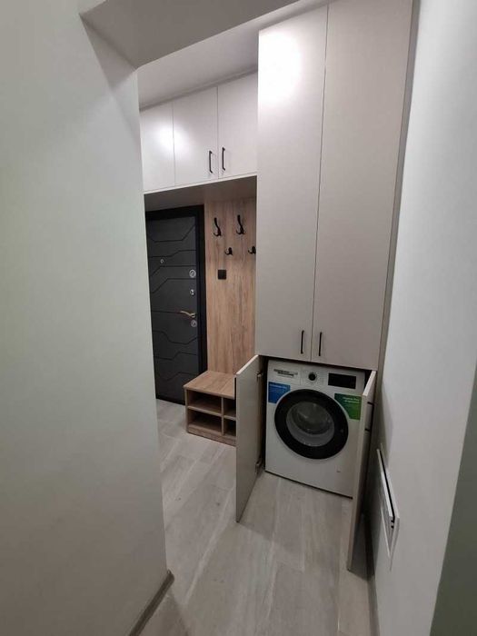 Дава се под наем Тристаен апартамент в София, Лозенец - 85 кв.м за 877.71 € - Снимка #6