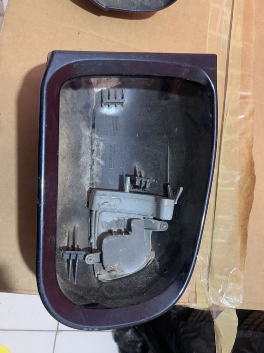 Капаци за огледала мерцедес в210