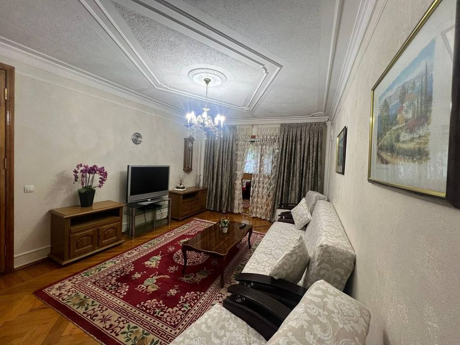 Квартира на Хадре сдаётся 3х комнатная 550$