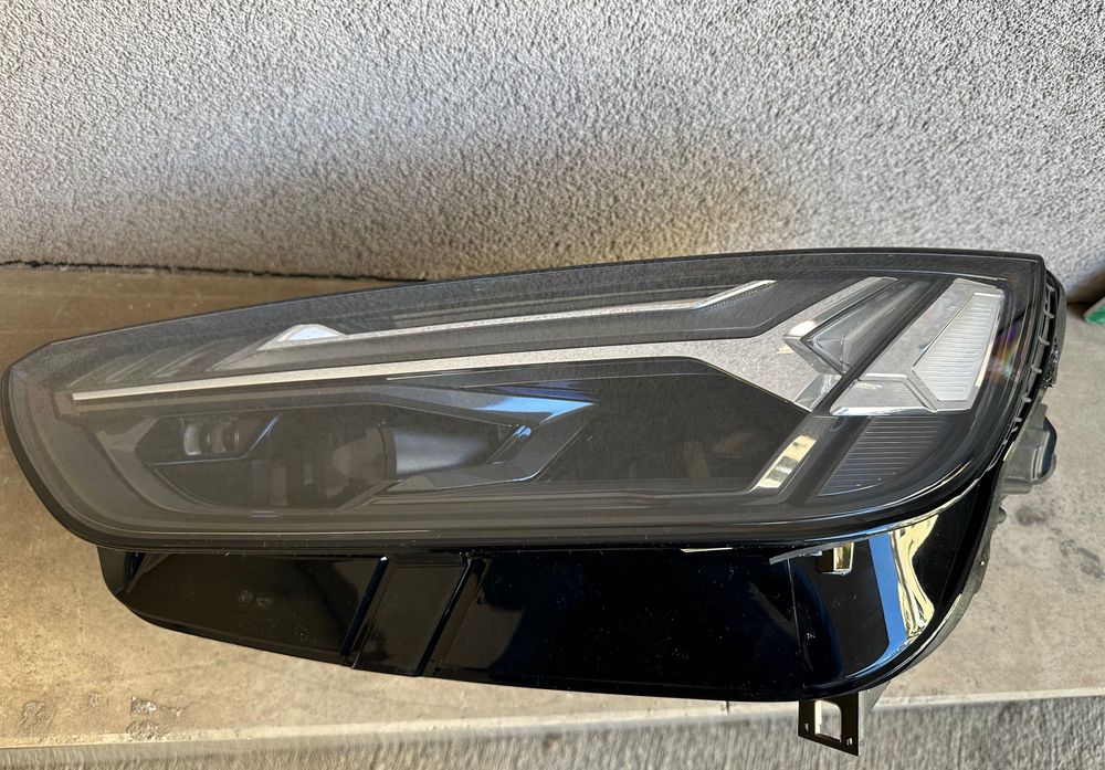 Фарове far Matrix фар за Ауди Кю5 Audi Q5 SQ5