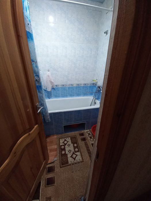 Срочно Своя 2х комнатная кв на Юнусабаде