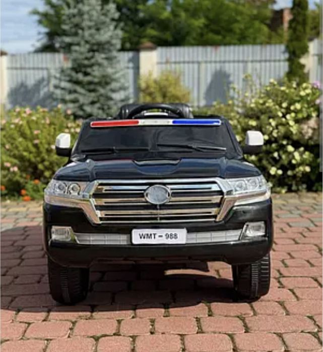 Детская машина электромобиль