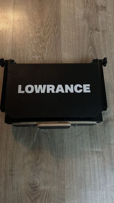 Эхолот Lowrance hds 9 pro