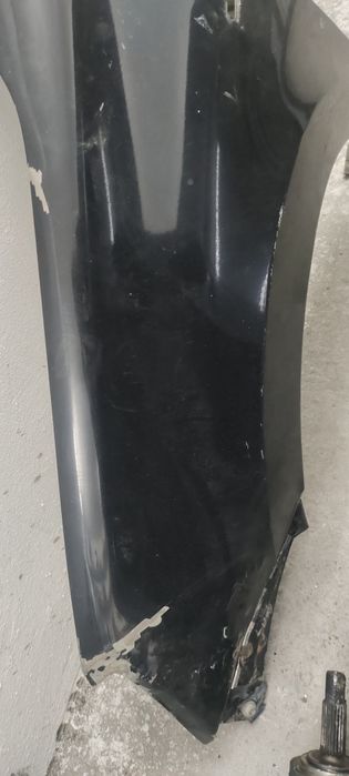 Продам капот и крыло оригинал гранта