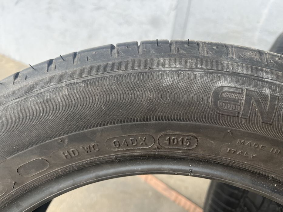2 бр. летни гуми 205/55/16 Michelin DOT 1015 5 mm