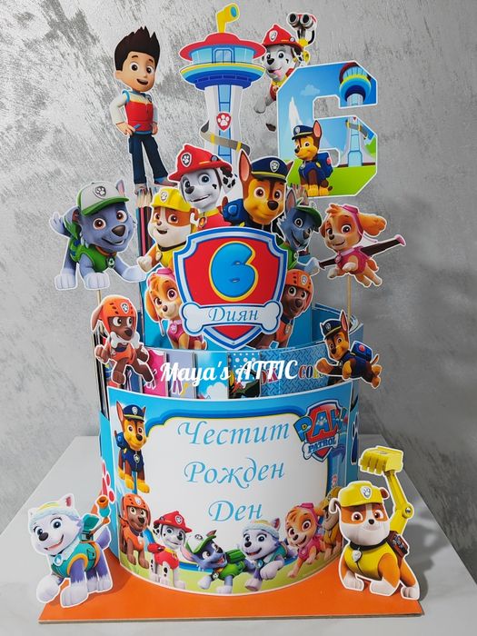 Торта от книжки и моливи, картонена торта