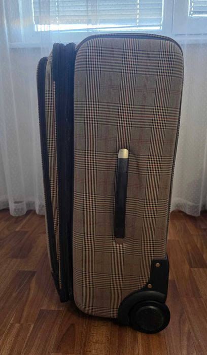Голям куфар Estil голям размер XXL