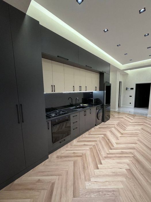 Квартира продается 2/10/12 на жк Sagbon Residence