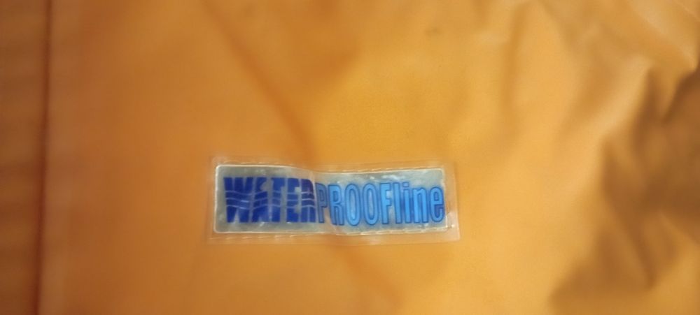 Водонепроницаемый костюм