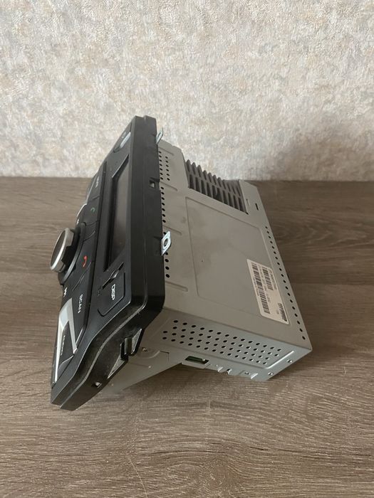 Lada Vesta магнитола