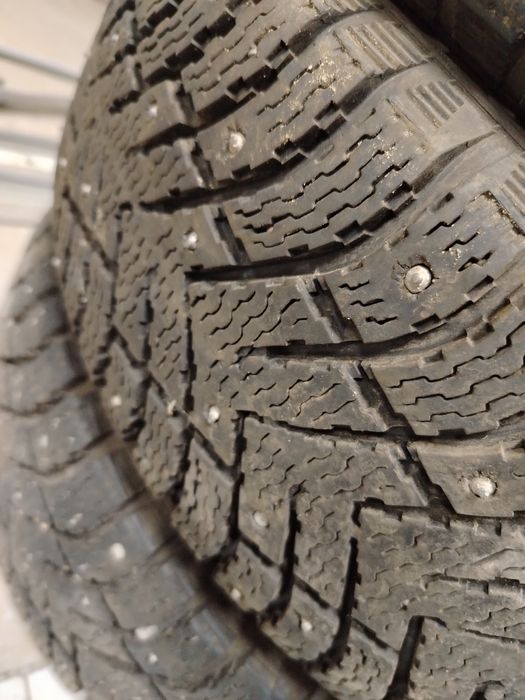 Покрышки комплект