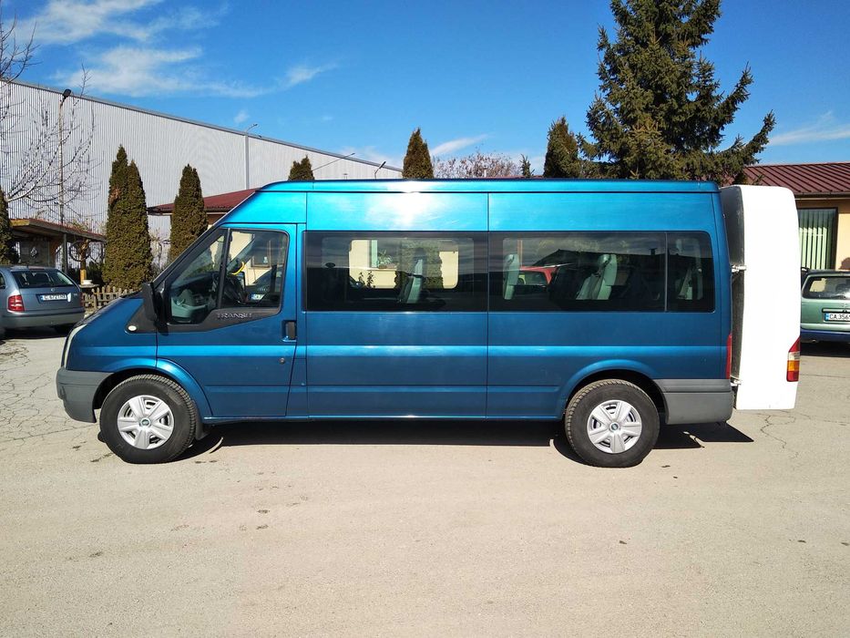 Лицензиран пътнически транспорт