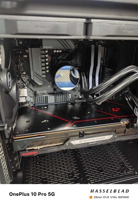 Геймърска конфигурация Ryzen 7 5700 \\ 16GB \\ RX 6800XT 16GB \\ 1000W Gold