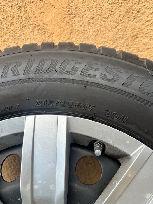 Anvelope sh 215/65/R17