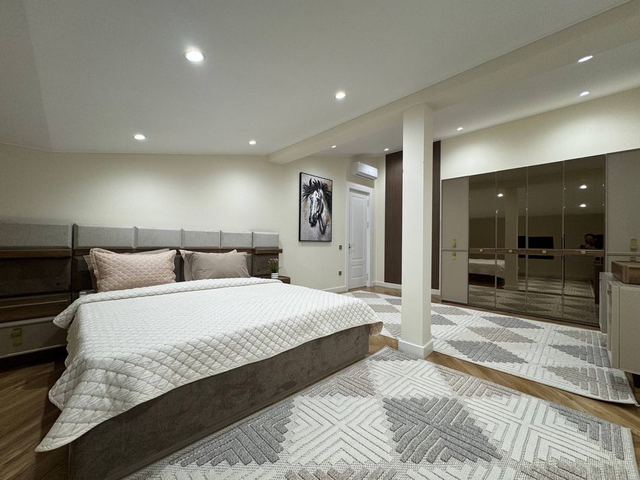 Паркентский Новостройка Двухуровневая 4х-комн 90+50квм