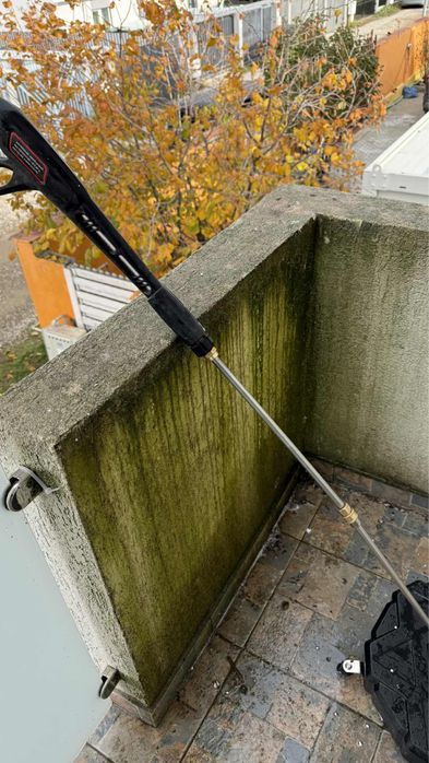 Curatare  pavaje  si fatade