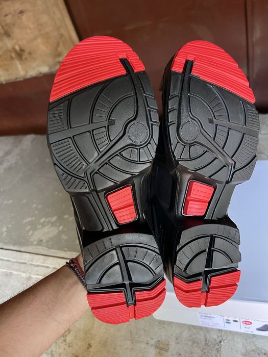 Vand pantofi protectie Uvex marimea 42 cu sistem BOA
