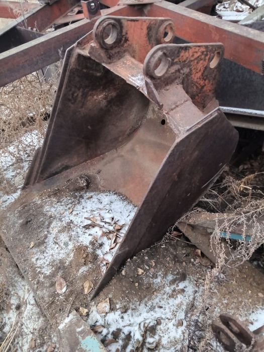 Продам ковш на экскаватор юмз-мтз