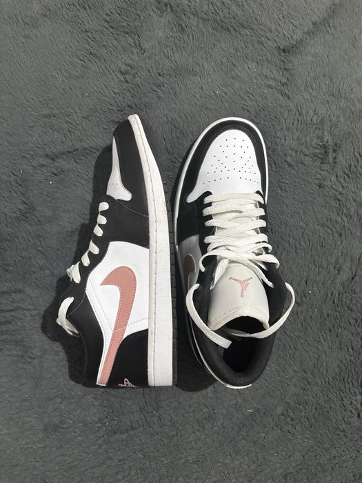 Air Jordan 1 Low