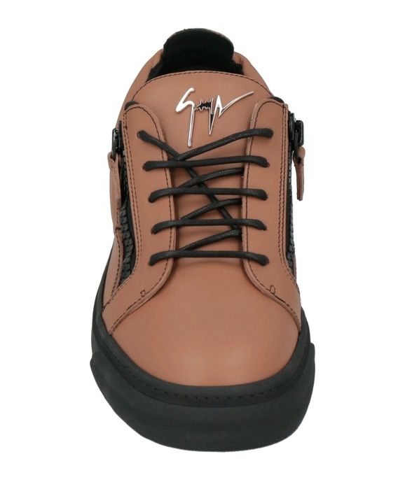GIuseppe Zanotti