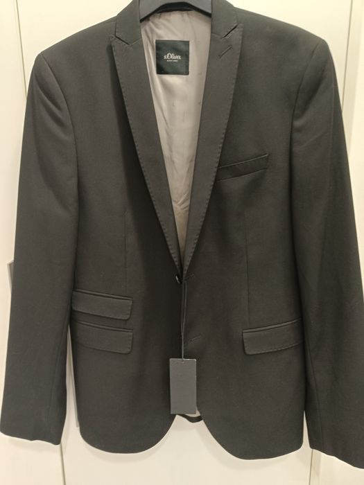 Ново мъжко черно  сако  S. Oliver с етикет