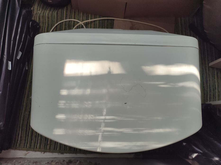 Продам водонагреватель ARISTON