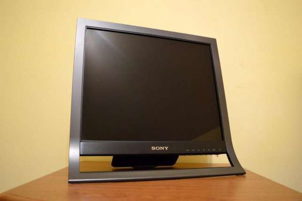 -Mini Calculator (sist. complet) MAXDATA Nano PC portabil