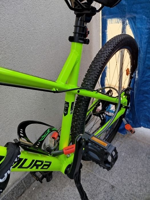 Bicicletă mountainbike nouă
