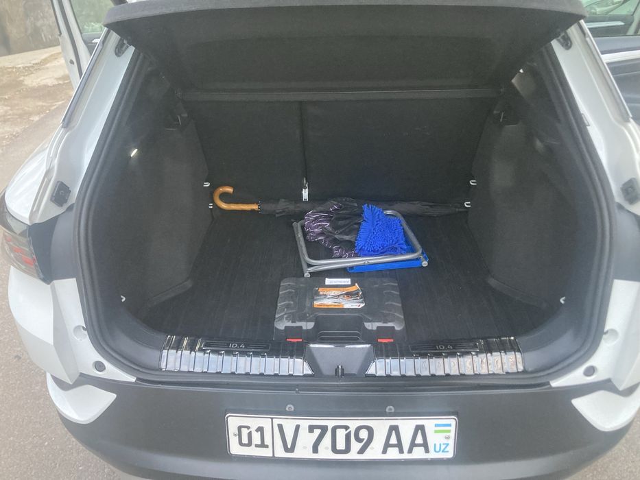 Volkswagen Id4 crozz sotiladi