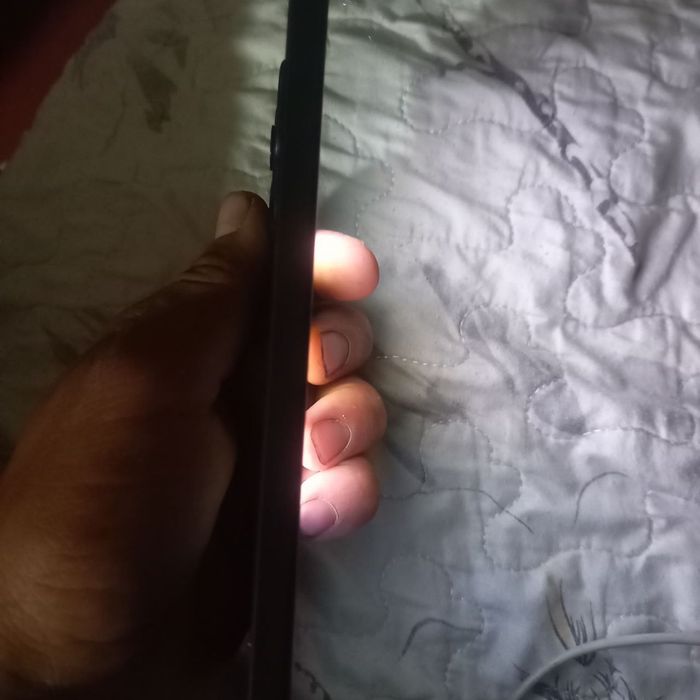 Redmi 14 ideal karopka dakument bor ishlatilganiga 10kun boldi