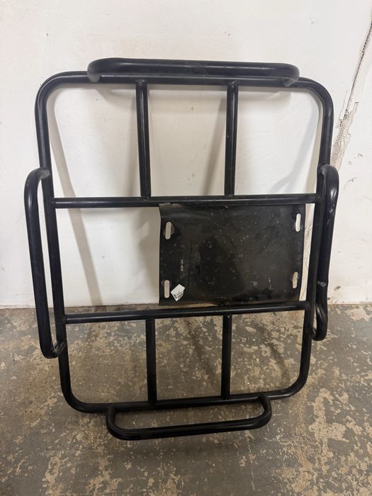 Багажник электровелосипеда