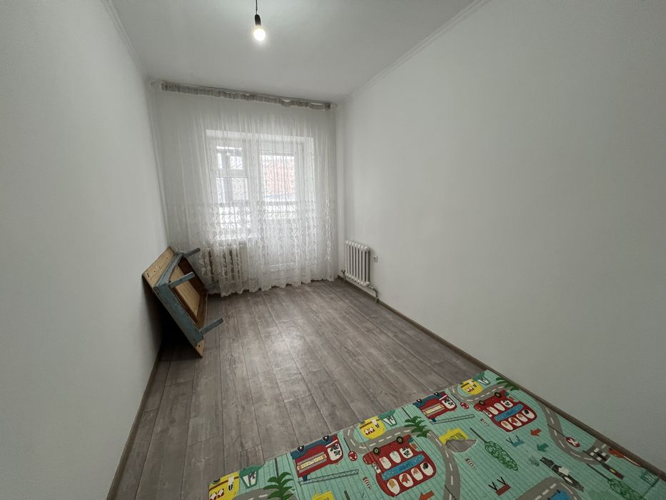 Левый Берегтен 3-комн квартира