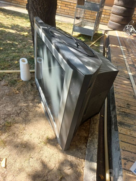LG televizor 72 sm lik sotiladi
