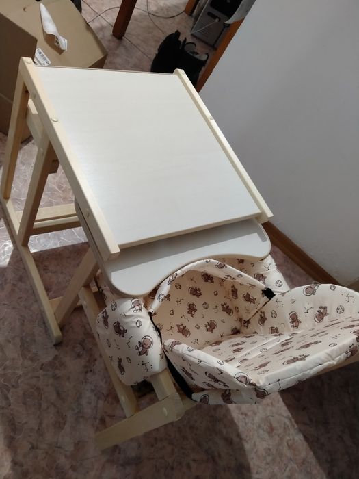 Детский стул для кормления