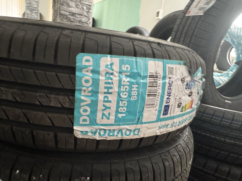 Шины новые 185/65 R15