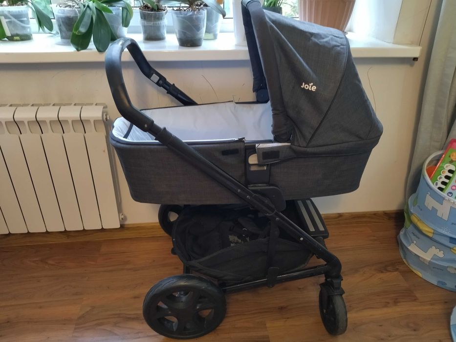 Коляска Joie Chrome Dlx, 2 в 1 прогулочный блок + люлька в отл. сост.