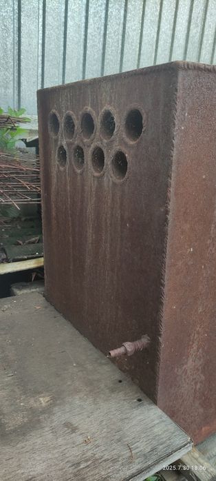 Рубашка котла на твердом топливе.